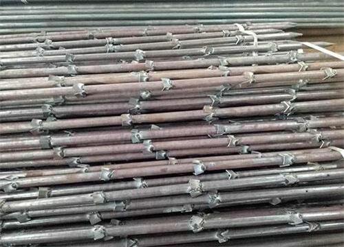 罗城隧道钢花管